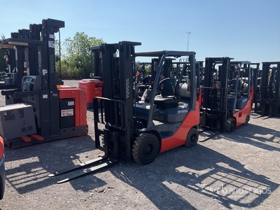 2018 Toyota 8FGU18 2900 lb Pneumatic Tire Forklift