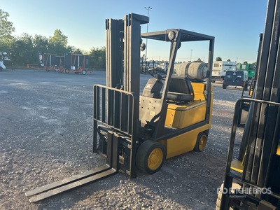 Yale GLC035AFNUAE082 3500 lb Cushion Tire Forklift