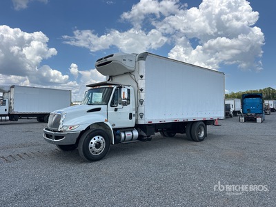2018 International 4300 4x2 4300 SBA Refrigerated Truck