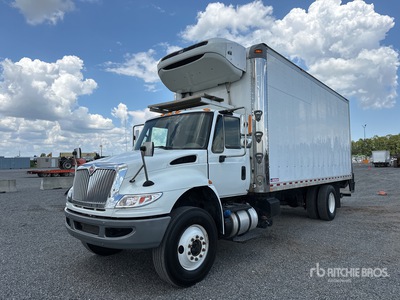 2017 International 4300 4x2 Refrigerated Truck