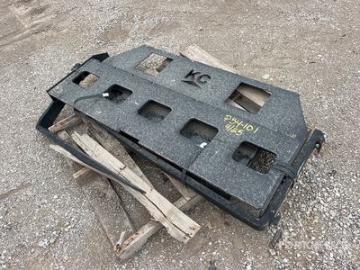 2025 Kit Containers QT-60-FF-42 42 in Skid Steer Forks (Unused)