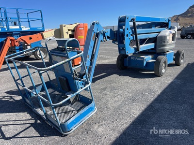 2013 Genie Z-45/25J 2WD Electric Articulating Boom Lift