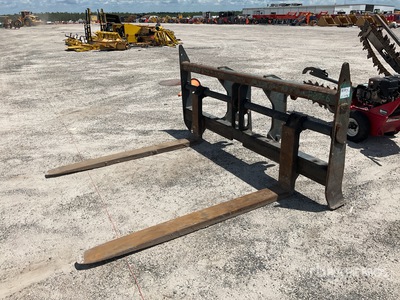 JRB 96 in Wheel Loader Forks - Fits Komatsu