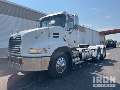 2014 Mack CXU613 6x4 T/A Day Cab Truck Tractor