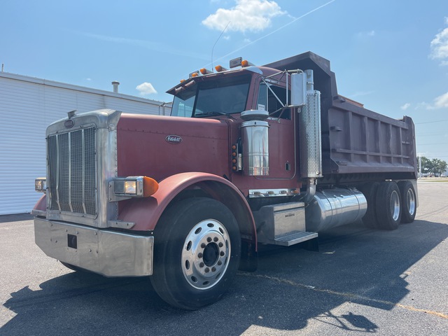1993 Peterbilt 379 6x4 T/A Dump Truck