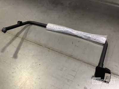 (8) Navistar Defense 2505275C3 Mounting Brackets