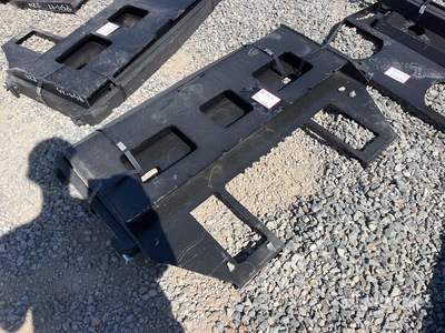2025 Kit Containers QT-45-FF-42 42 in Skid Steer Forks (Unused)