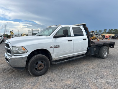 2015 Ram 3500 4x2 Crew Cab Platte vrachtwagen