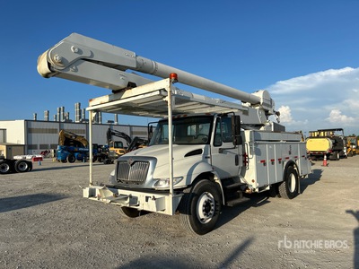 Altec AA755MH 55 ft on 2012 International 4300 4x2 Bucket Truck