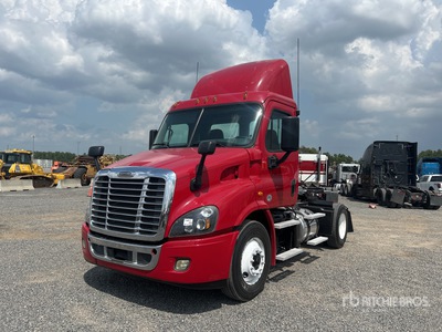 2017 Freightliner Cascadia 113 4x2 Cabina per trattore stradale 2 assi