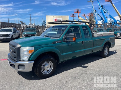 2016 Ford F-250 XL 4x2 Extended Cab Pickup