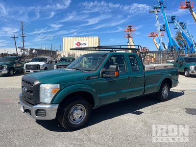 2016 Ford F-250 XL 4x2 Extended Cab Pickup