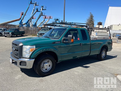 2015 Ford F-250 XL 4x2 Extended Cab Pickup
