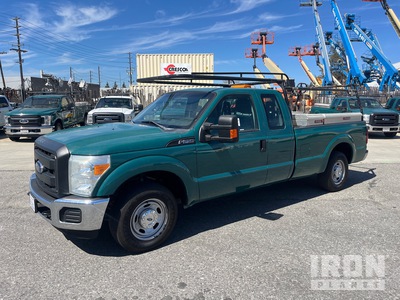 2014 Ford F-250 XL 4x2 Extended Cab Pickup