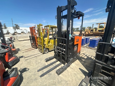 Doosan BR18SP-7 2900 lb Elektryczny wózek widłowy