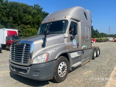 2018 Freightliner Cascadia 125 6x4 T/A Sleeper Truck Tractor (Inoperable)