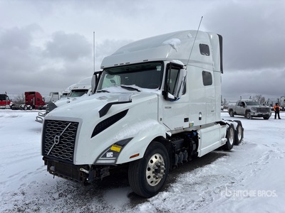 2022 Volvo VNL760 6x4 Cabeza Tractora Cabina Dormitorio