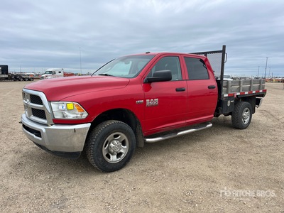 2013 Ram 2500 4x4 Crew Cab Flatbed Truck