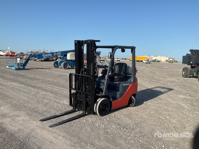 2018 Toyota 8FGU18 2900 lb Pneumatic Tire Forklift