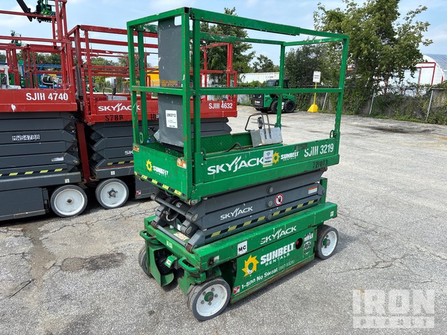 ELEVADOR TIJERA  2015 SKYJACK SJIII3219
