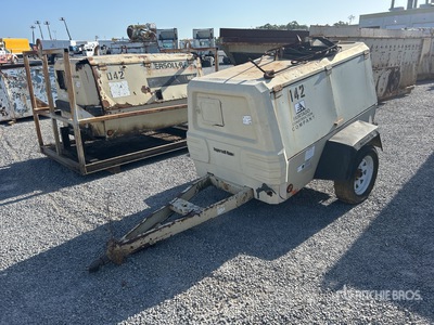 2009 Ingersoll Rand 185WJD 185 cfm Mobile Air Compressor (Inoperable)