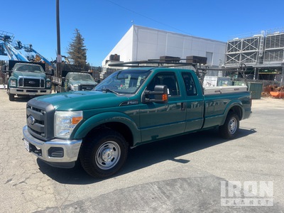 2016 Ford F-250 XL 4x2 Extended Cab Pickup