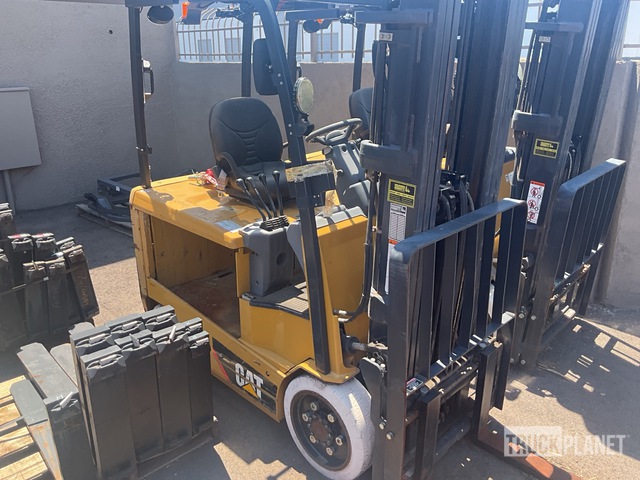 MONTACARGAS ELéCTRICO 2017 CATERPILLAR EC25EN2