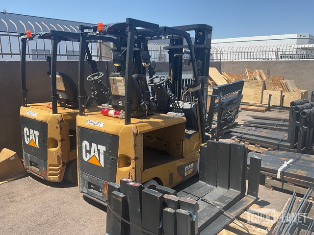 MONTACARGAS ELéCTRICO 2017 CATERPILLAR EC25EN2