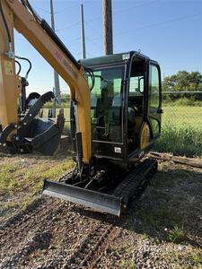 2024 AGT QNT30 Mini Excavator