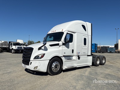 2022 Freightliner Cascadia 126 6x4 3- Achs Sattelzugmaschine mit Schlafkabine
