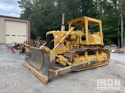 1984 Cat D6D جرافة مجنزرة