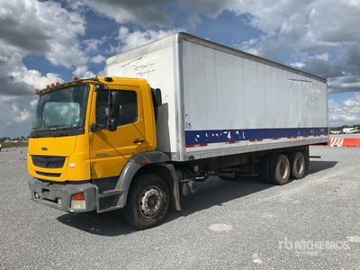 2019 Freightliner FL2528R 6x2 Camion con Caja Seca / شاحنة فان