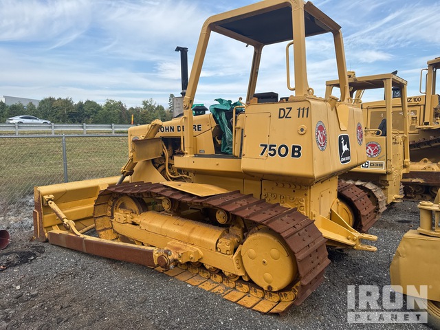 TOPADOR FRONTAL 1985 JOHN DEERE 750B