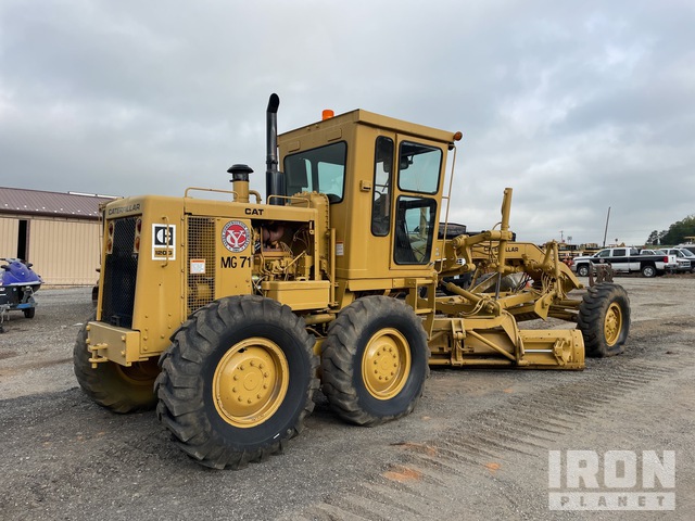 MOTOCONFORMADORA CATERPILLAR 120G 1983