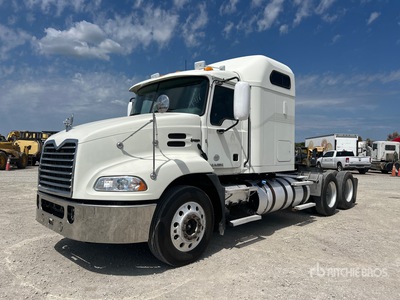 2015 Mack CXU613 6x4 T/A Sleeper Truck Tractor