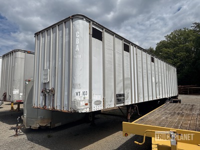 Strick 40 ft T/A Van Trailer