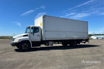 2010 Hino 358 4x2 Van Truck