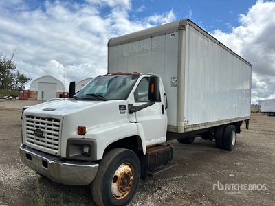 2005 Chevrolet C8500 4x2 Autocarro furgonato (Inoperable)