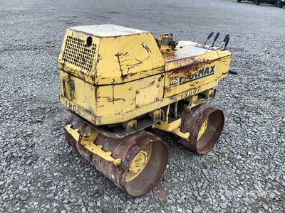 2000 Rammax P33/24HM Trench Compactor