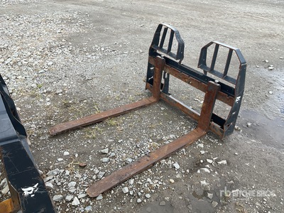 48 in bobcat step through forks Fourches pour Skid Steer