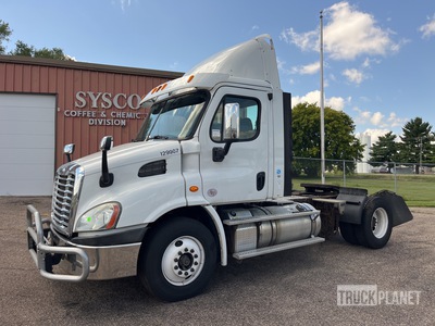 2013 Freightliner Cascadia 113 4x2 Cabina per trattore stradale 2 assi
