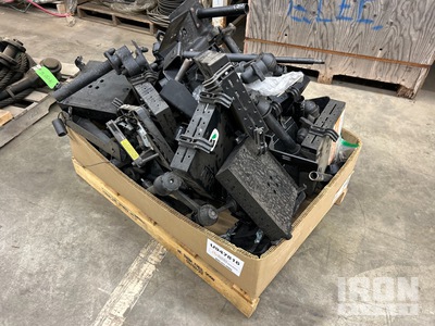 Quantity of Pallets of RAM Mounts for laptops different sizes
