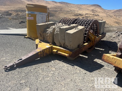 Hyster 5x5 Pull Behind Grid Roller