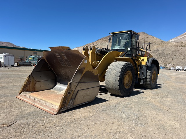 2015 Caterpillar 982M