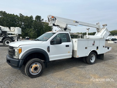 2017 Altec AT200 30 ft on 2017 Ford F-450 4x2 Bucket Truck
