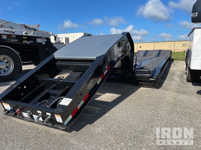 Etnyre 44 ft  Tri/A Gooseneck Flatbed Trailer (Unused)