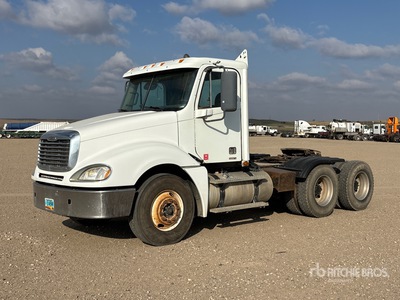 2008 Freightliner Columbia 120 6x4 Cabeza Tractora Cabina Corta