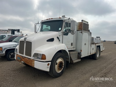1999 Kenworth T300 Mechanics Truck Service Truck (Inoperable)