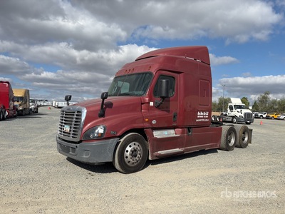 2018 Freightliner Cascadia 125 6x4 Cabeza Tractora Cabina Dormitorio
