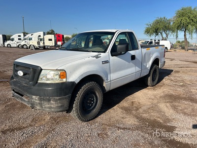 2006 Ford F-150 XL 4x4 Pick-up